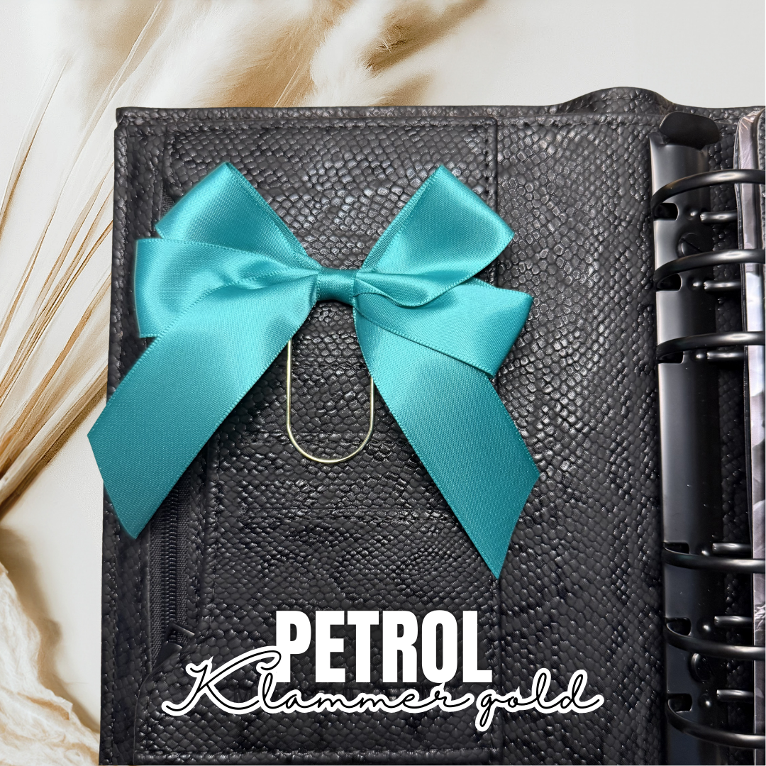 Satin Schleife (mit Büroklammer)